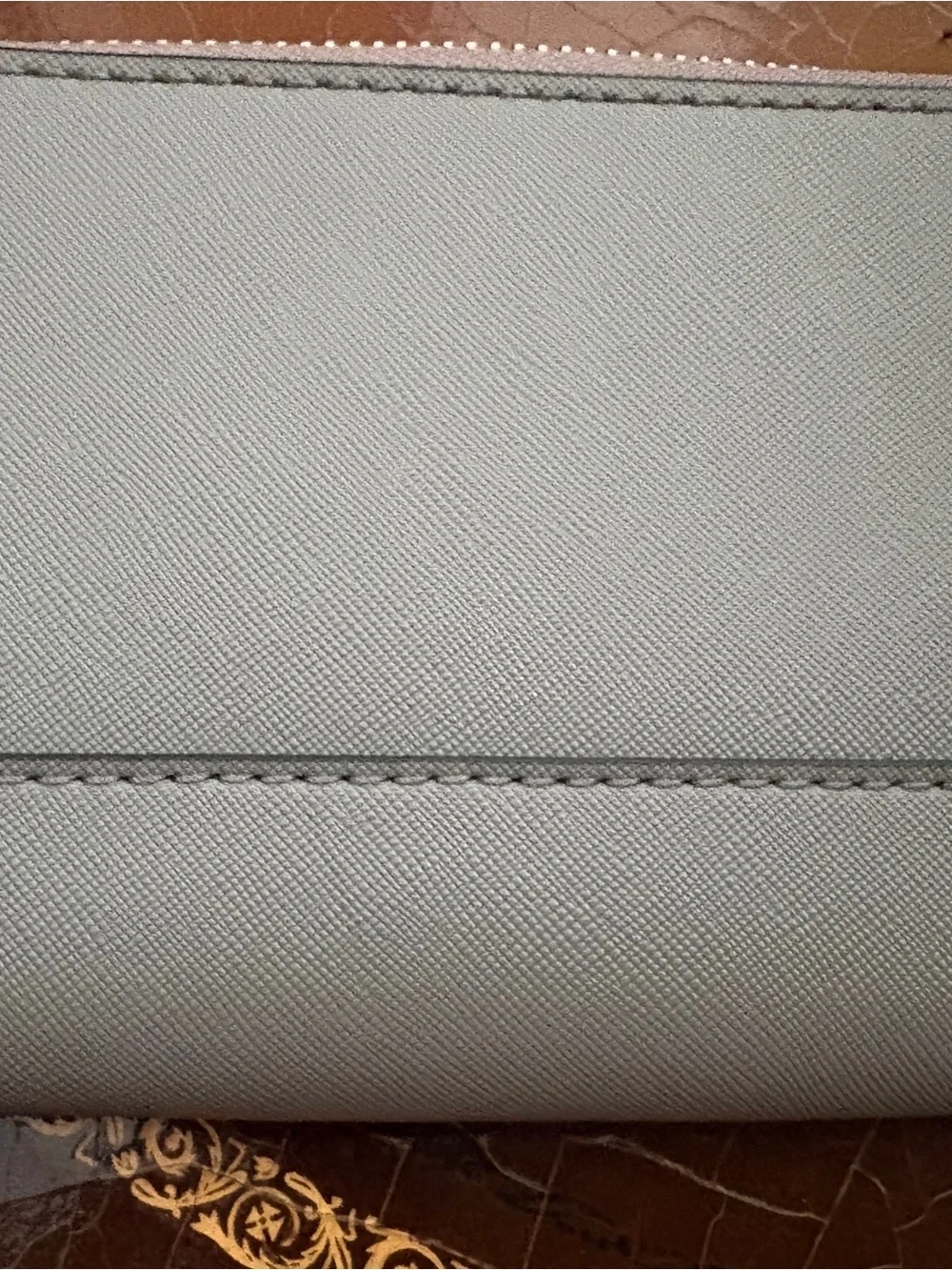 Marc Jacobs compact wristlet
